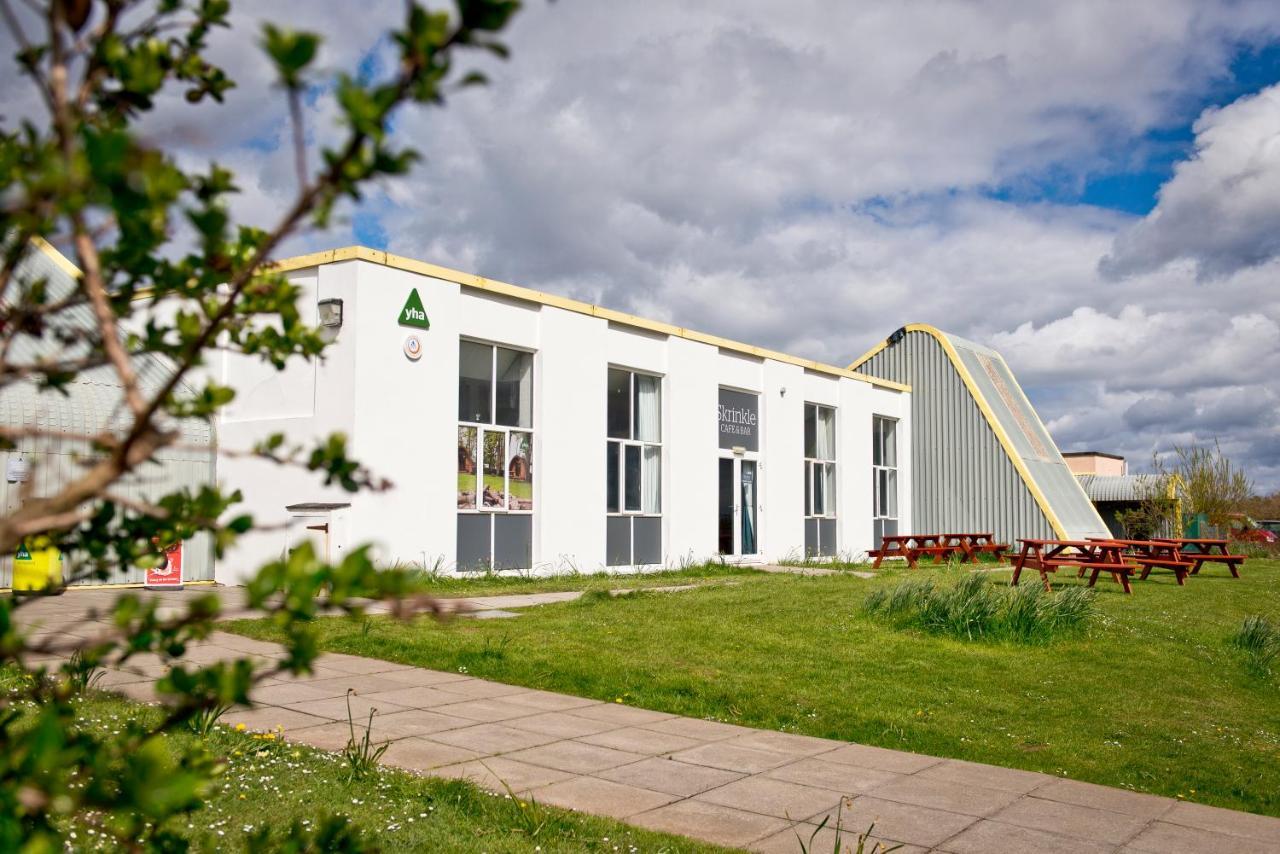 Yha Manorbier Albergue Tenby Exterior foto